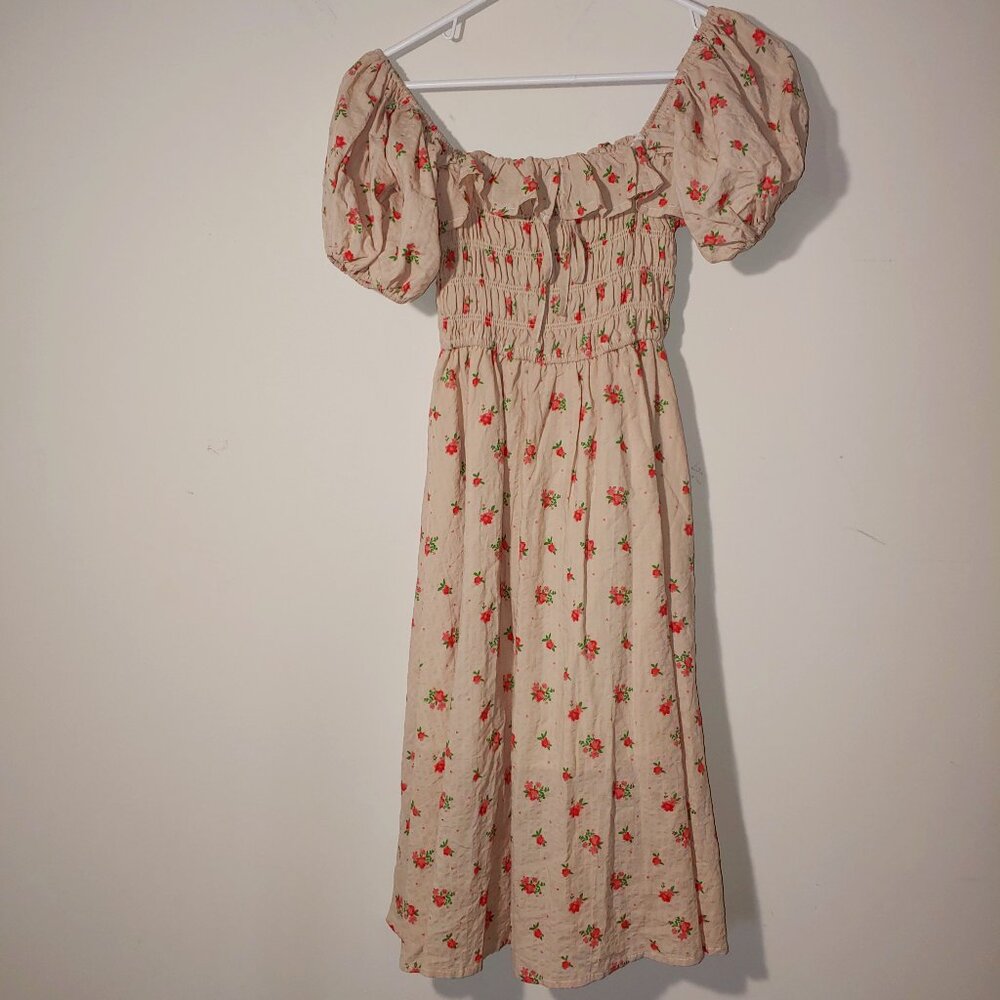 Sundays Soho Puff Sleeves Smoked Bodice Floral Ruffled Midi Dress Size M/L Cream
